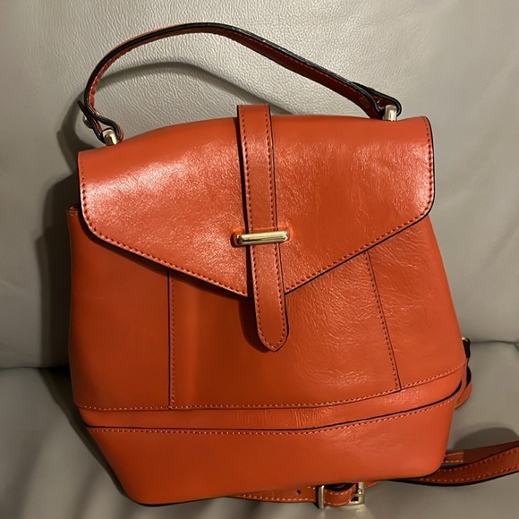 Backpack/purse in a beautiful orange. Made in Italy. - Picture 2 of 7